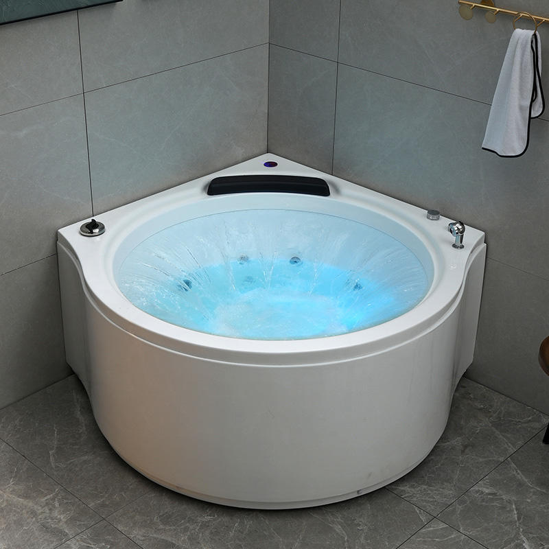 55-дюймовая круглая угловая ванна с гидромассажем и 360-градусным светодиодным освещением цвета водопада