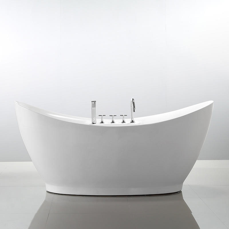 67-дюймовая двухсторонняя акриловая отдельностоящая ванна с установленным на палубе краном